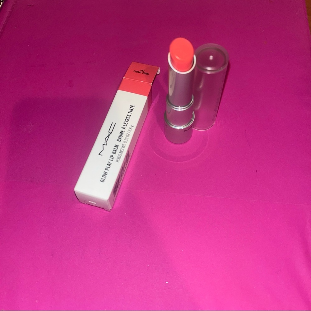 MAC Glow Play Lip Balm - Floral Coral 454 (berry pink) - .12 oz - New in Box